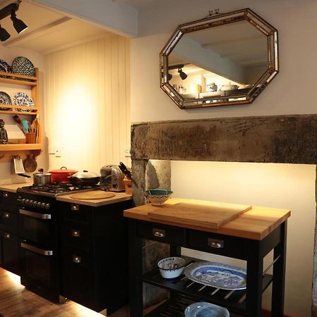 Beautiful Quiet Room In The Heart Of ホルムファース エクステリア 写真