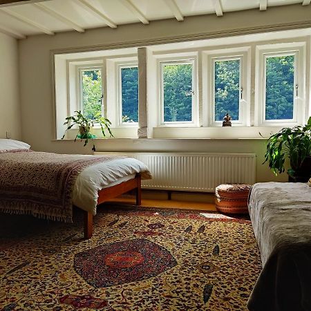 Beautiful Quiet Room In The Heart Of ホルムファース エクステリア 写真